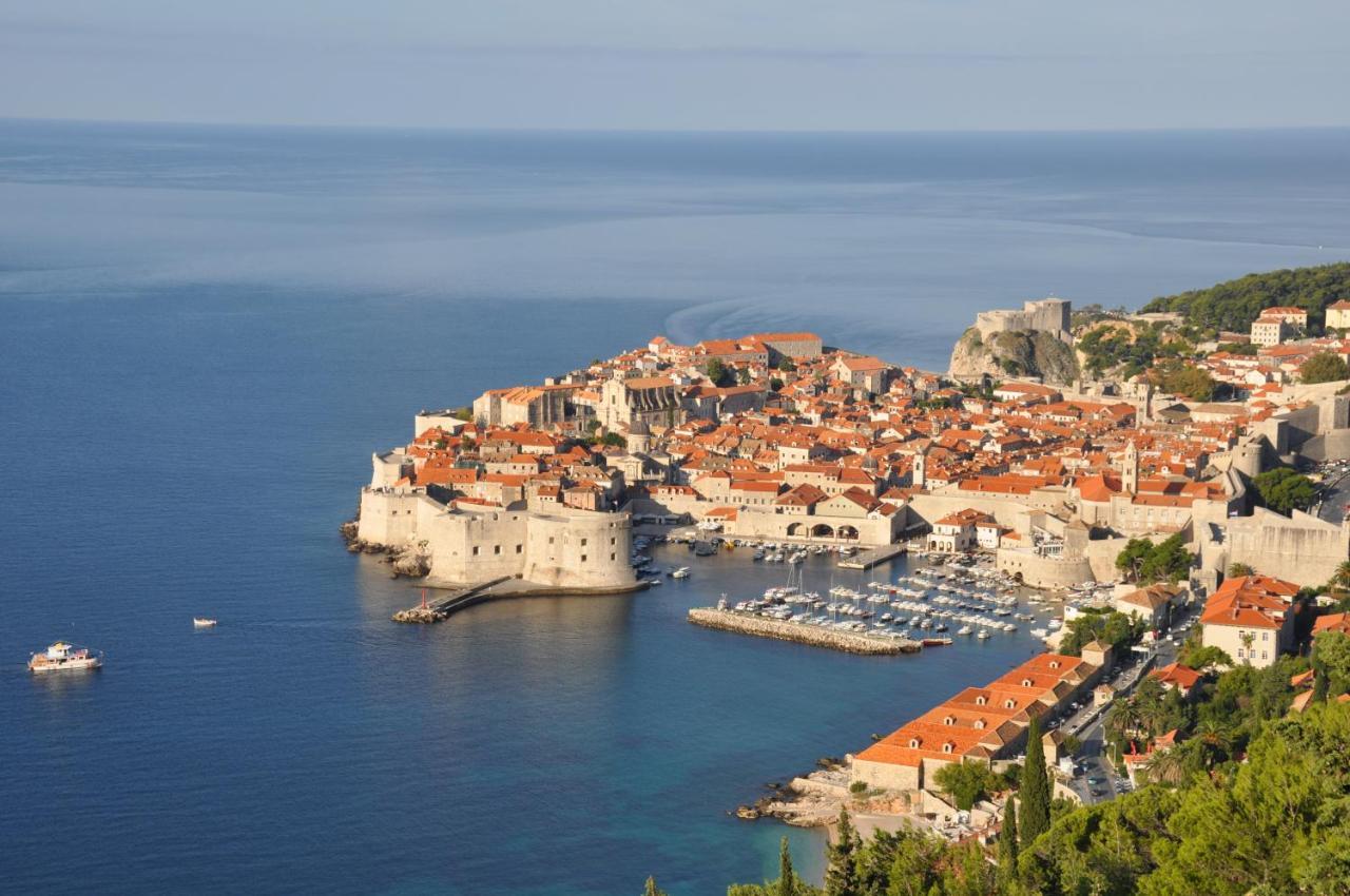 Comfortable Apartment Laura Lapad With Garage Dubrovnik Exterior photo